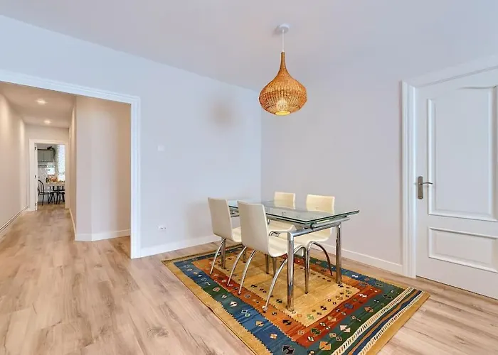 42nd Station By Next Stop Apartamento